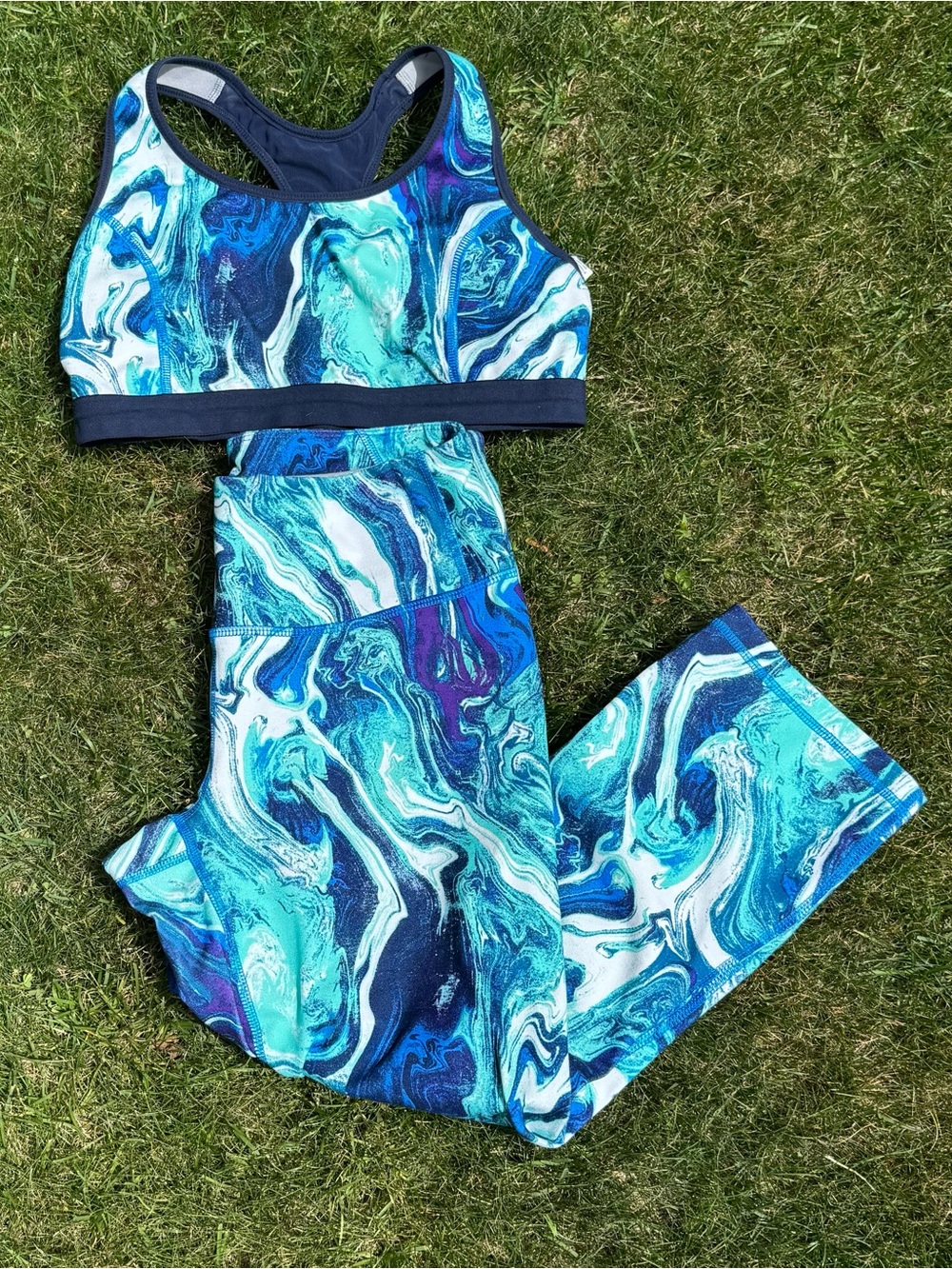 Patagonia Blue Teal Marble-Print High-Rise Leggings & Sports Bra Set
